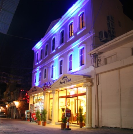 Konak Saray Hotel   İzmirdeki Yuvanız